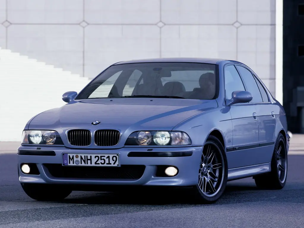 BMW M5 (E39S) 3 поколение, седан (03.1998 - 07.2003)